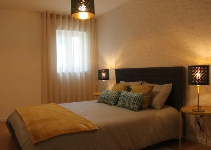 Πανσιόν Afonso's House Alpendurada